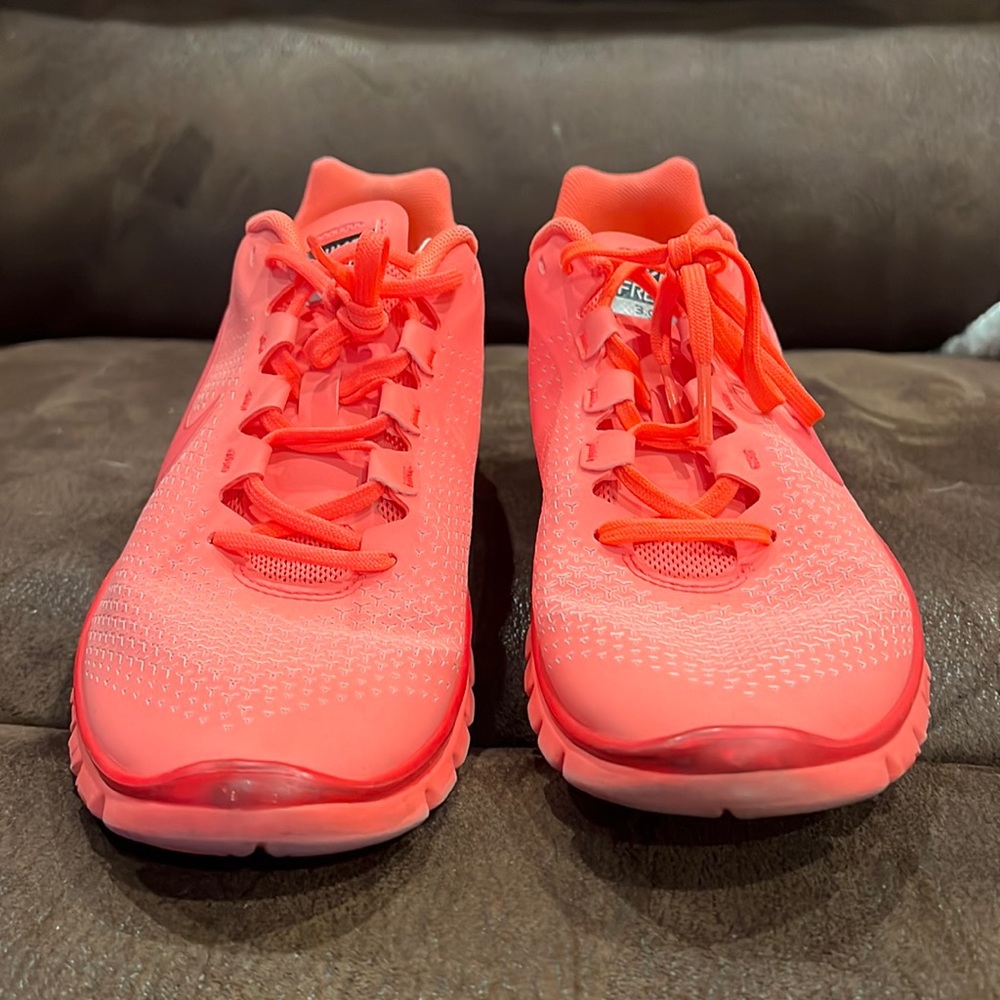 Nike Free 3.0 Sneakers